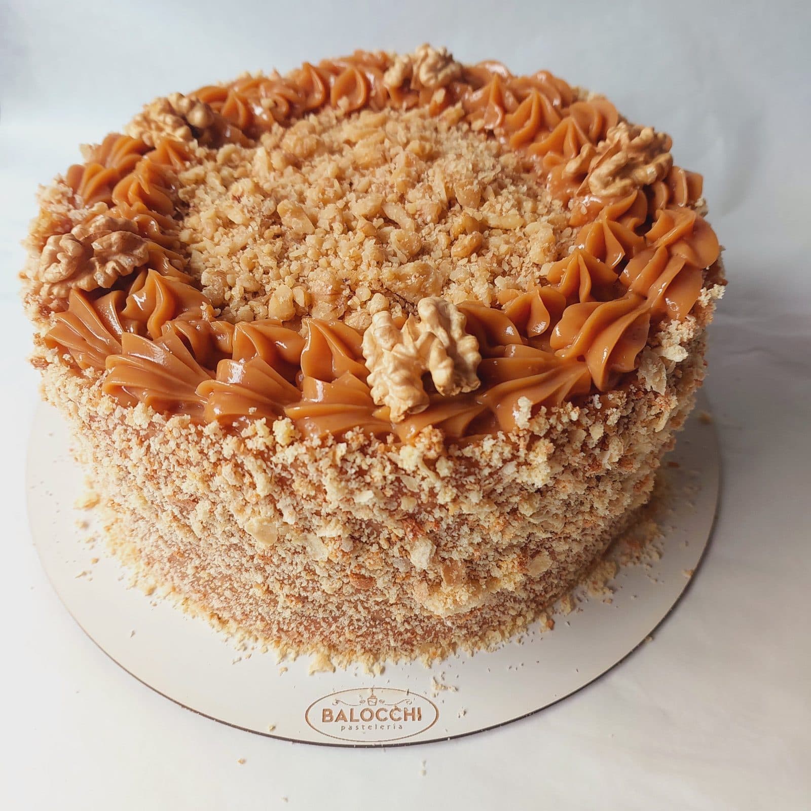 Torta Bizcocho Manjar Nuez